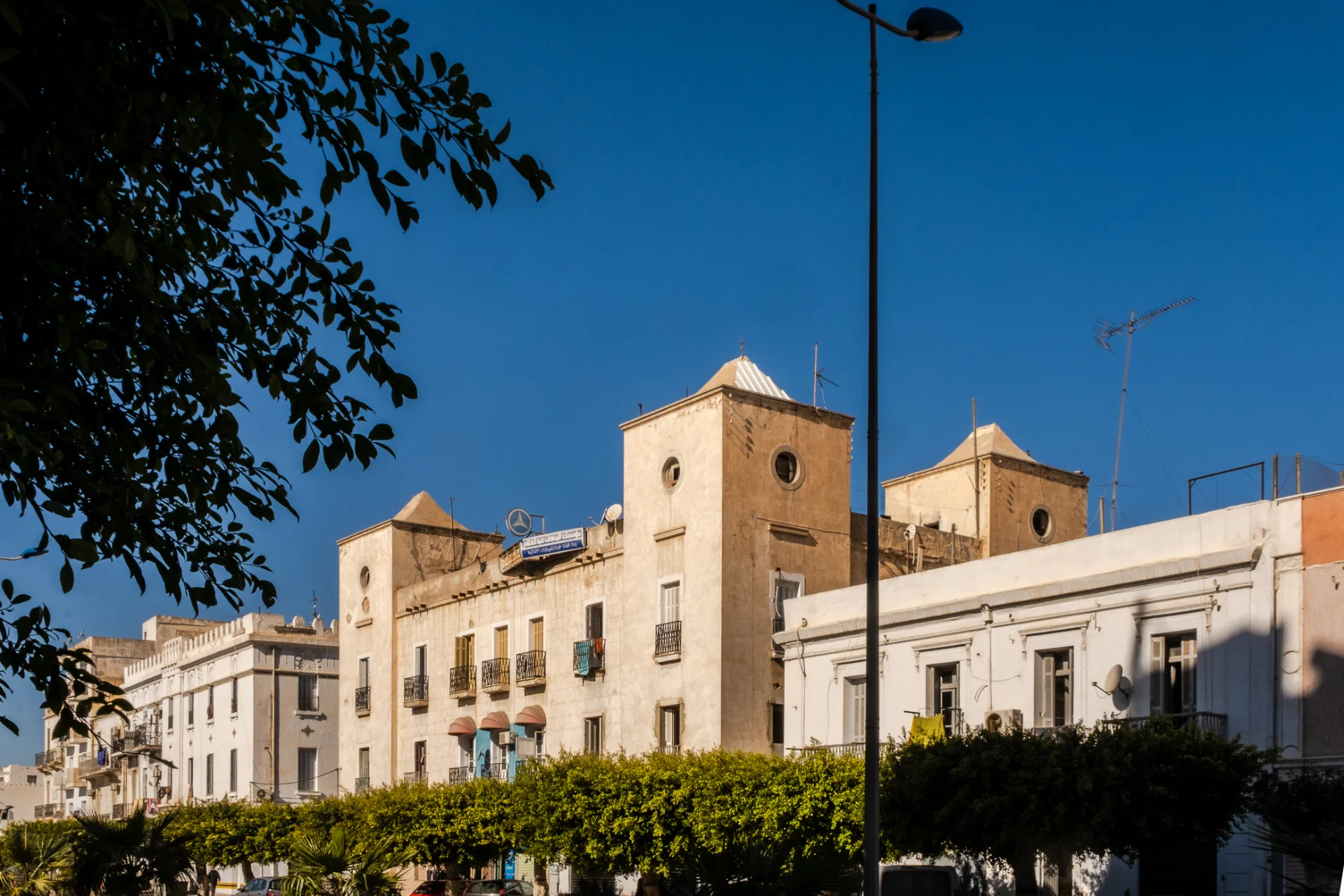 D b sfax centre ville